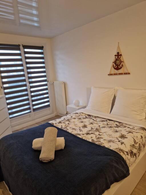 Le Refuge Blesois Avec Parking Prive - Blesois Refuge With Private Parking Apartment Blois Exterior foto