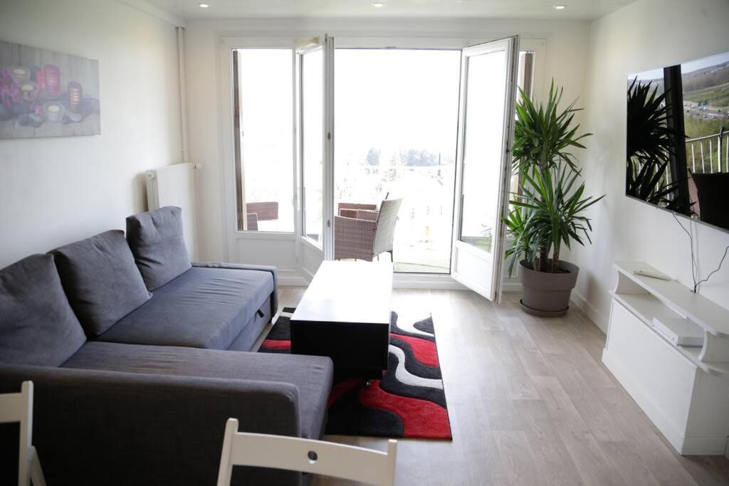 Le Refuge Blesois Avec Parking Prive - Blesois Refuge With Private Parking Apartment Blois Exterior foto